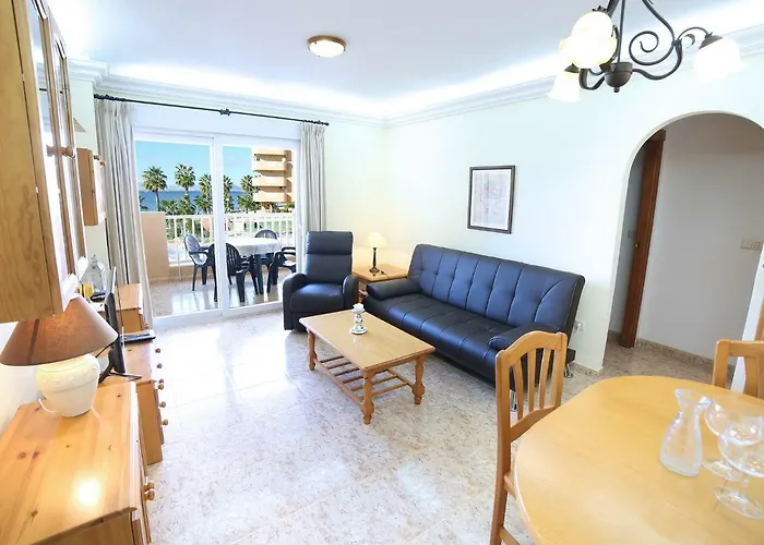 Puerto Y Playa La Manga del Mar Menor